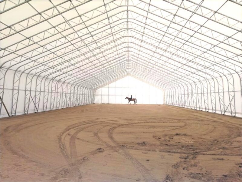 20x60m PVC ratsamaneeži avar sisevaade hobusega Eestis